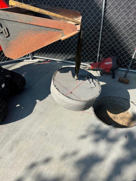 lifting concrete core at metro station los angeles - pic 7